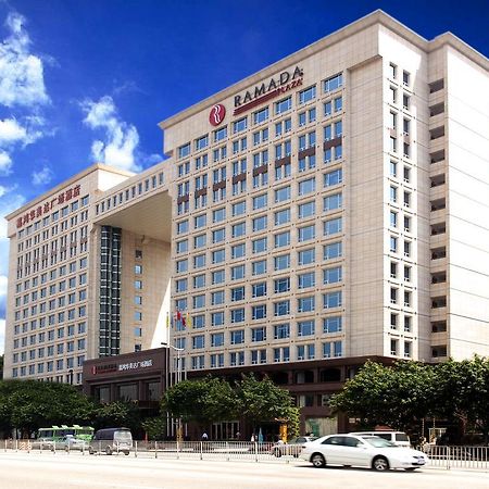 Ramada Plaza Guangzhou Hotel Bagian luar foto