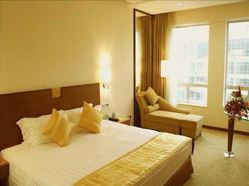 Ramada Plaza Guangzhou Hotel Bagian luar foto