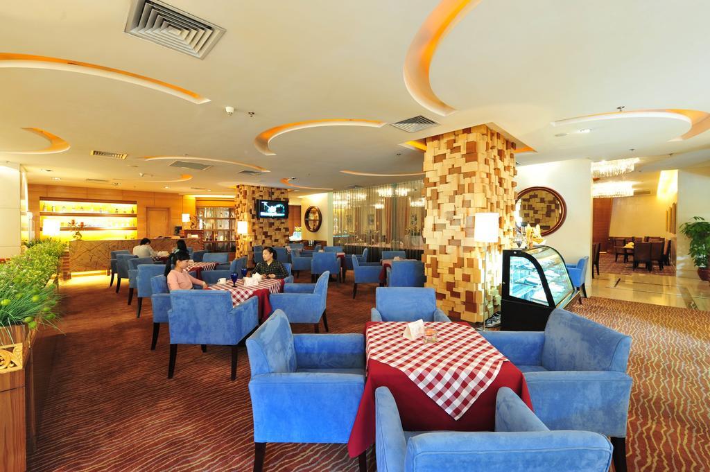 Ramada Plaza Guangzhou Hotel Bagian luar foto